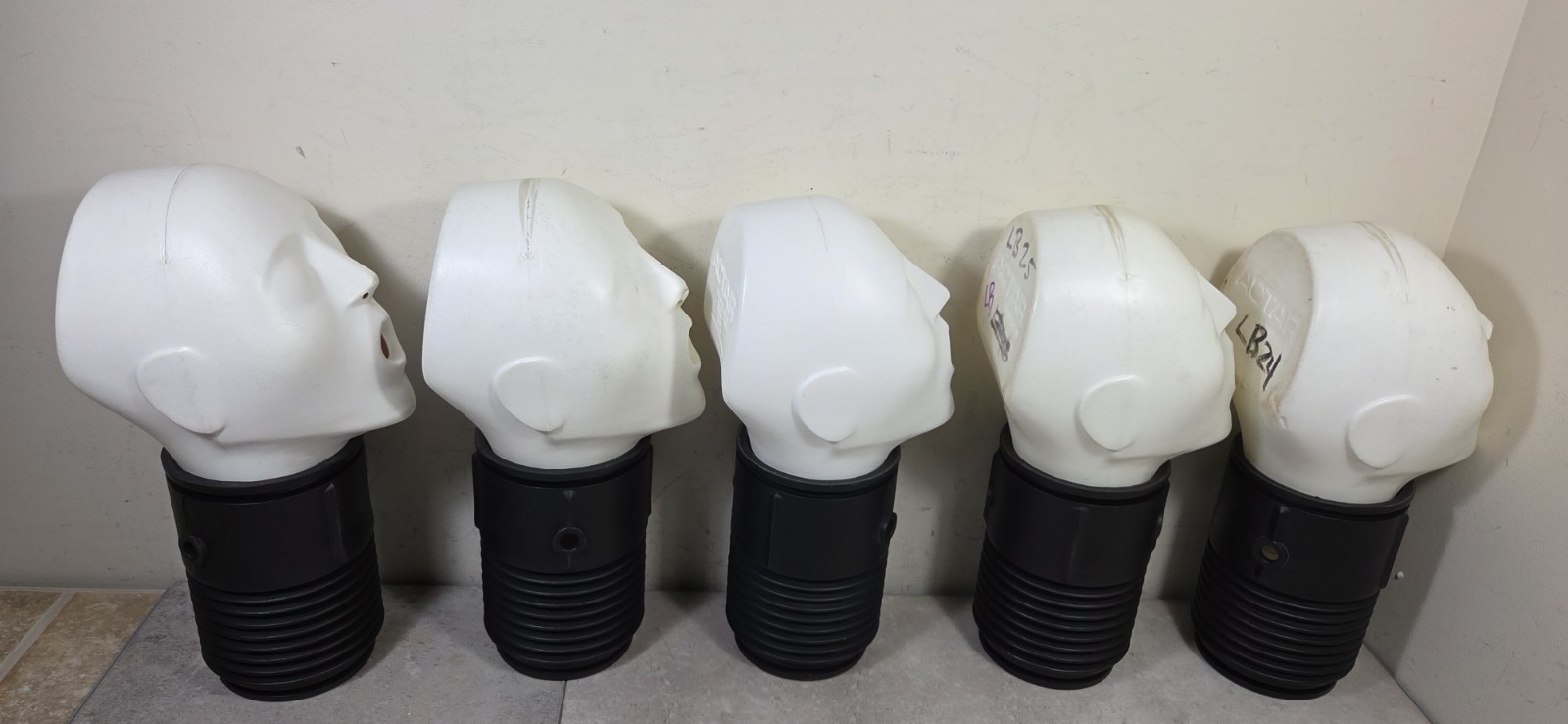 ACTAR 911 Patrol 5x Manikin Dummy CPR Training Heads with Bag