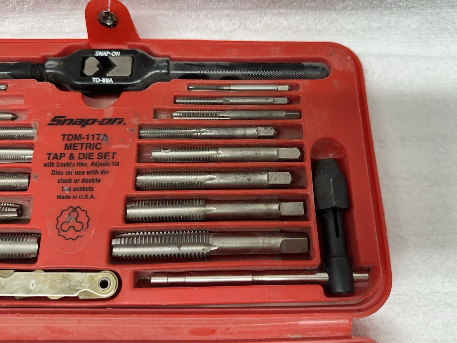 Snap On TDM-117A METRIC Tap & Die Set ****READ****