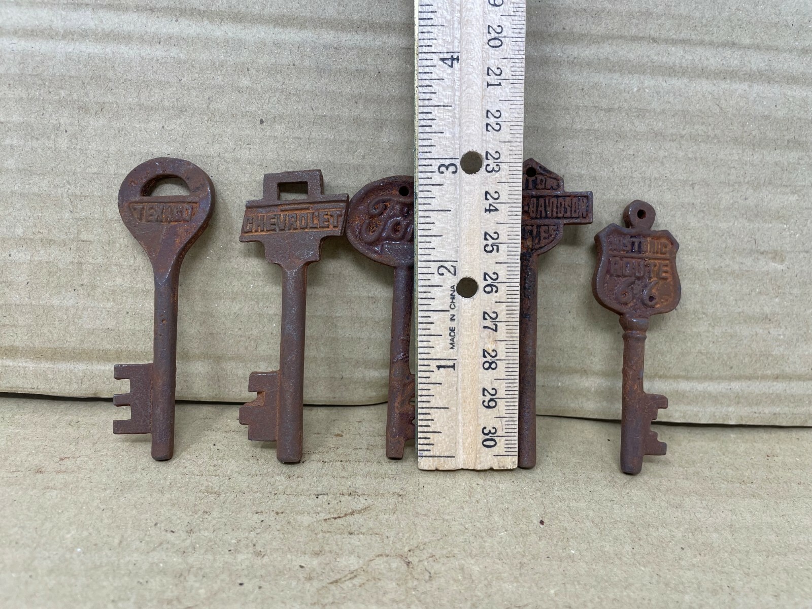 Old Car Skelton Keys in Cast Iron Ford Chevy Harley Davidson Texaco Rt 66