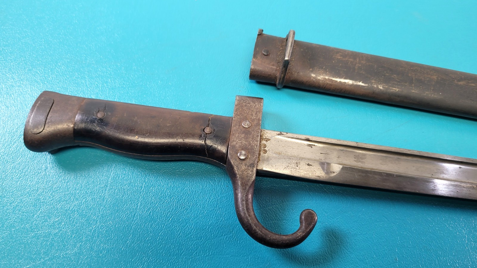 French Model 1892 Mannlicher Berthier Bayonet Knife + Scabbard First Var TR1080