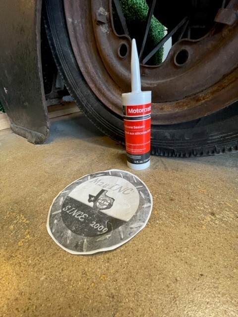 (1) Genuine OEM TA31 Ford Motorcraft RTV Silicone Sealant Grey Oil Pan