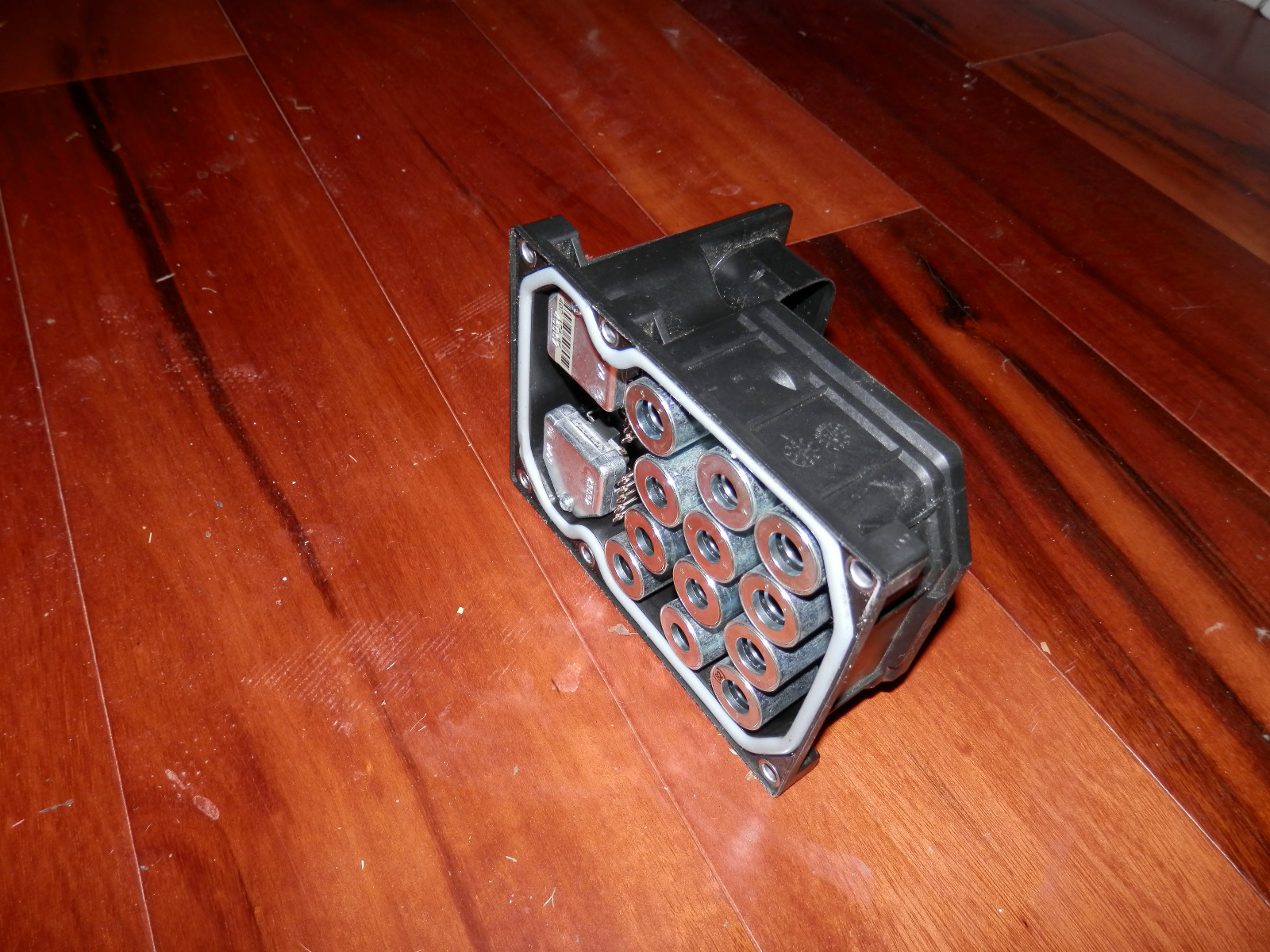 Audi ABS module repair service for 02 03 04 05 A4 A6 A8 S4 (Bosch 5.7 rebuild)