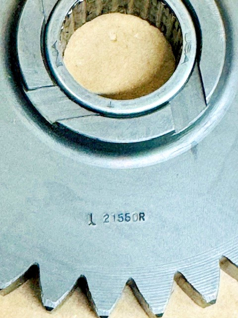 John Deere - Upper Rear Drive Gear AZ64044 - NEW