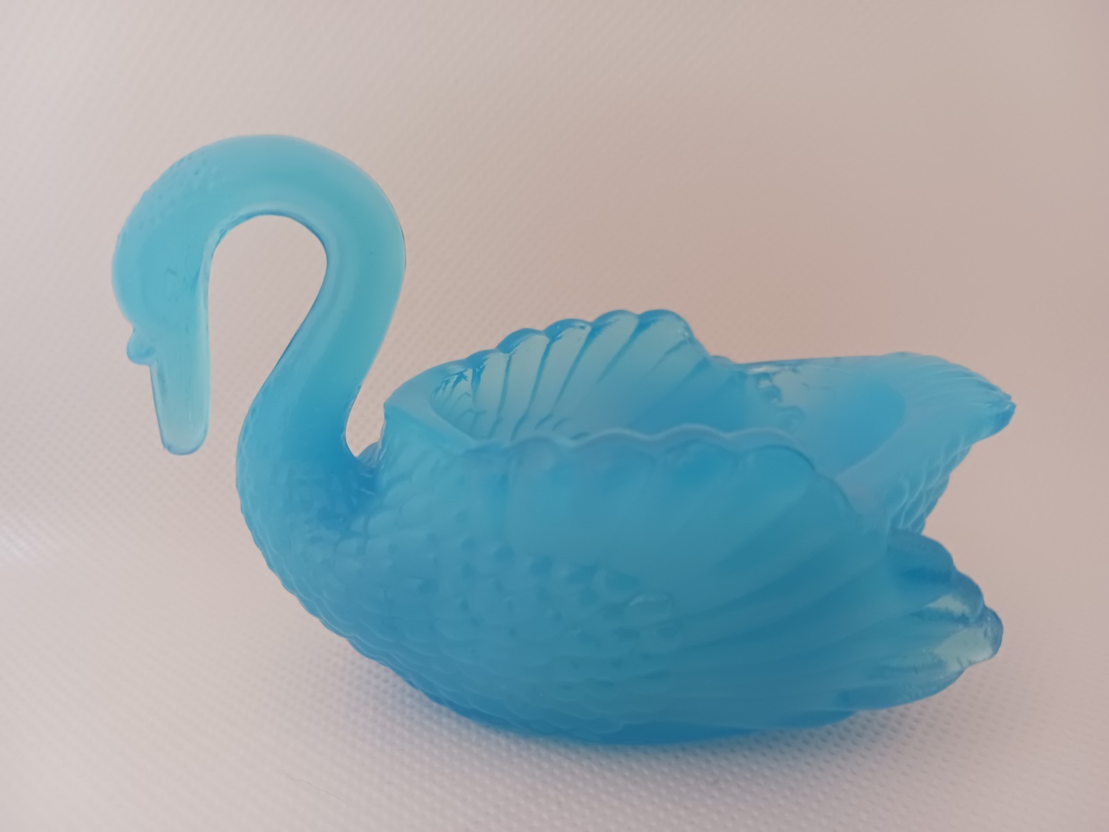 VINTAGE BOYD GLASS TEAL BLUE SWAN OPEN SALT CELLAR DISH (1978-1983)