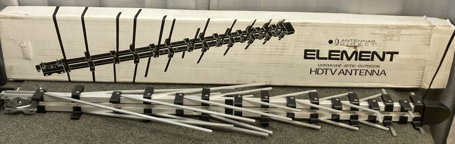 Antennas Direct ELEMENT Uni-Directional Attic / Outdoor HD TV Antenna