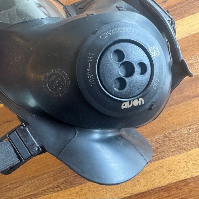 AVON C-50 PROTECTIVE GAS MASK SIZE MEDIUM