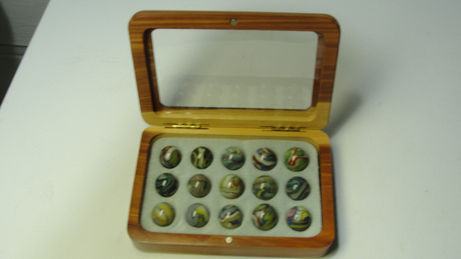 Wood box w Dave McCullough signature marbles Jabo Joker Experimentals w/ 2 dz UV