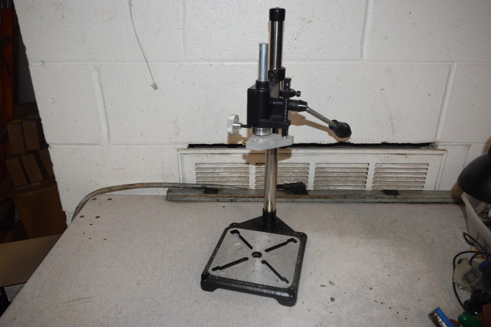 Systech Illinois 18" Rigid Package Can Piercing Station