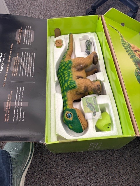 Original Pleo Ugobe Life Form Dinosaur Robot Pet , Charger Original Packaging