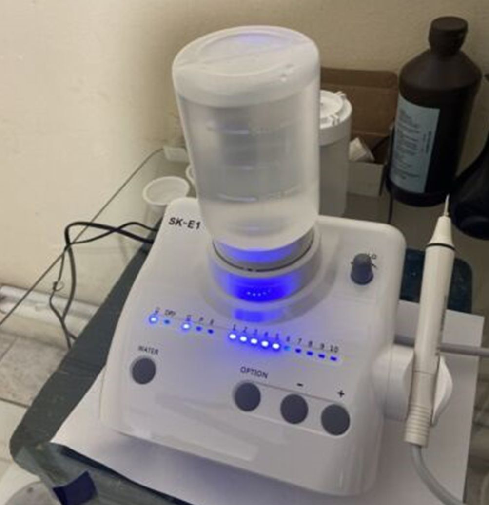 Dental Detachable Ultrasonic Piezo Scaler Handpiece Fit Woodpecker EMS 2*Bottles