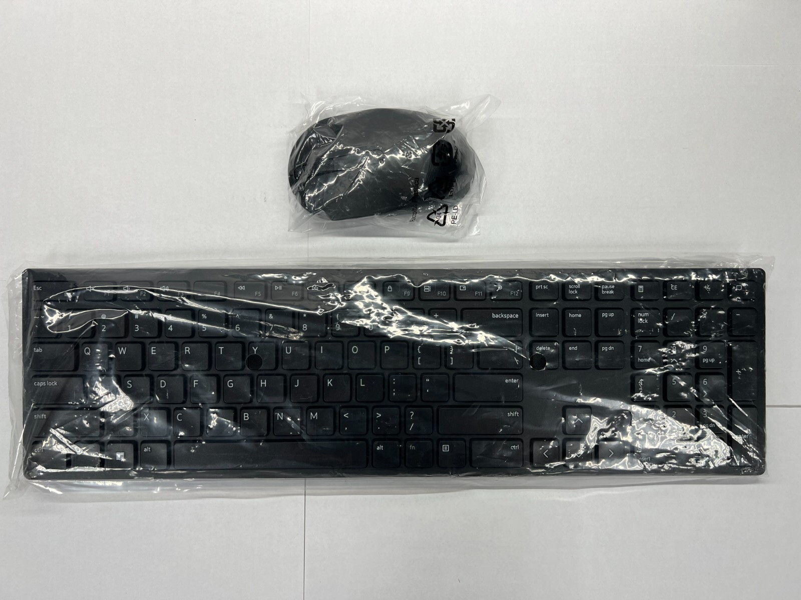 Dell Wireless Keyboard & Mouse Combo (with minor scratches)