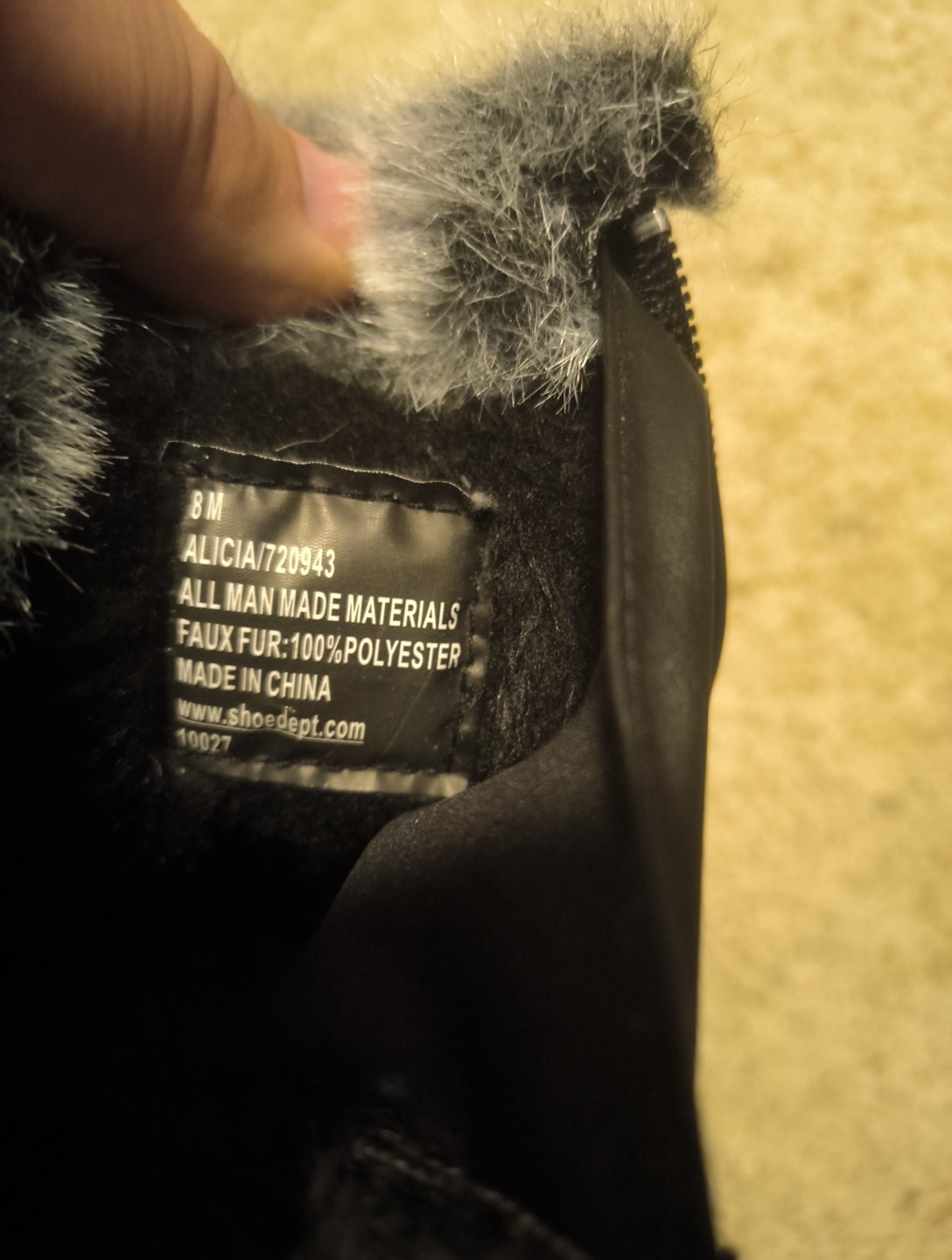 Totes Women's Lisa Waterproof Winter Boots Black Size 8 Fur Lined