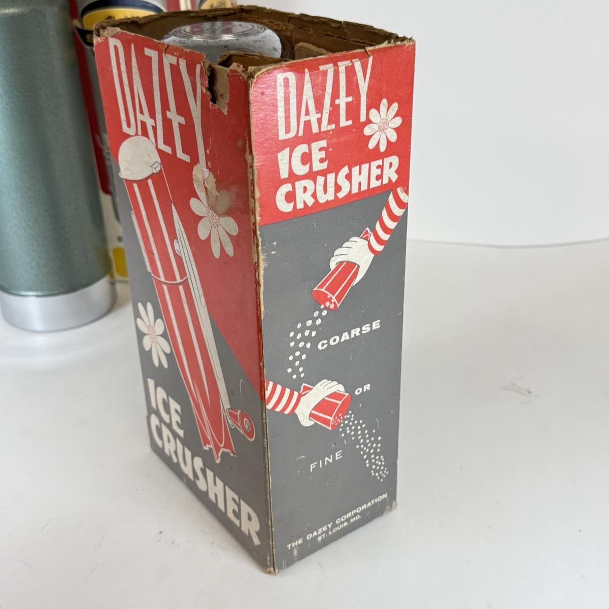 Dazey Atomic Red Rocket Wall Mount Triple Ice Crusher Cocktail Mid Century w/BOX