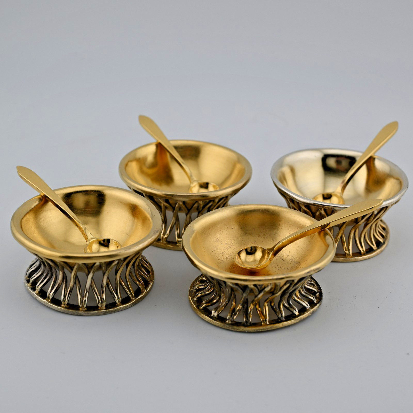 RARE 4 Tiffany & Co Sterling Silver Gilt Salt Cellars & Spoons Mexico 7.55ozt