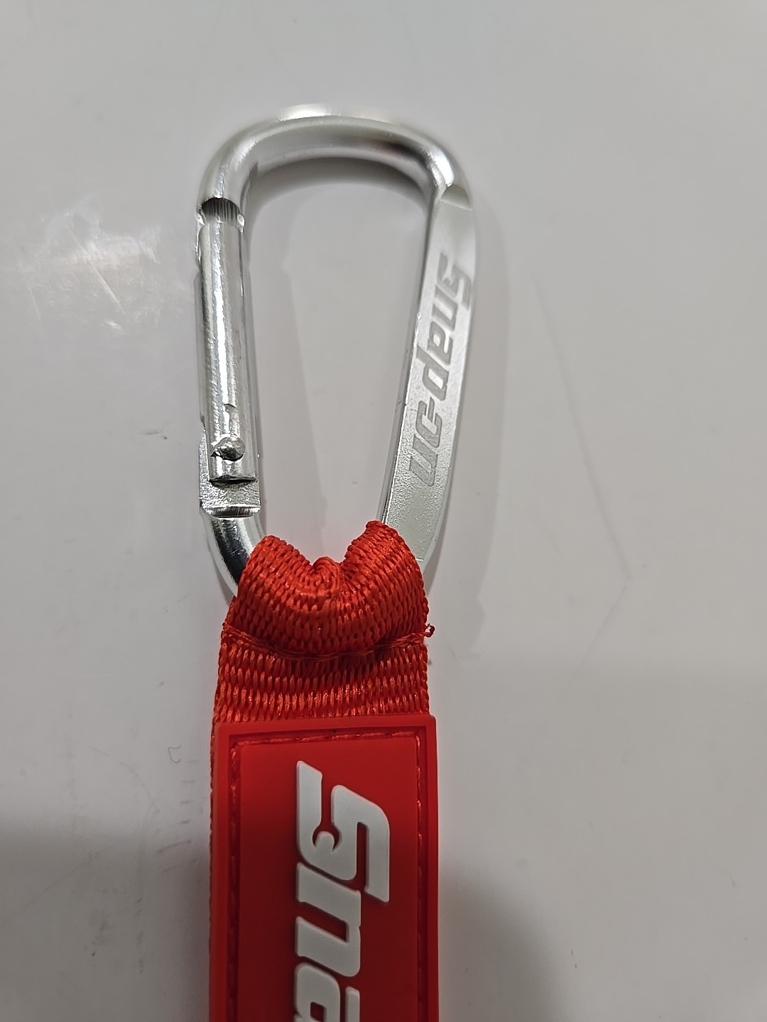 2PK SNAP ON TOOLS LOGO EMBLEM Chrome Badge Decal + 2X Keytags RED Carabiner NEW!