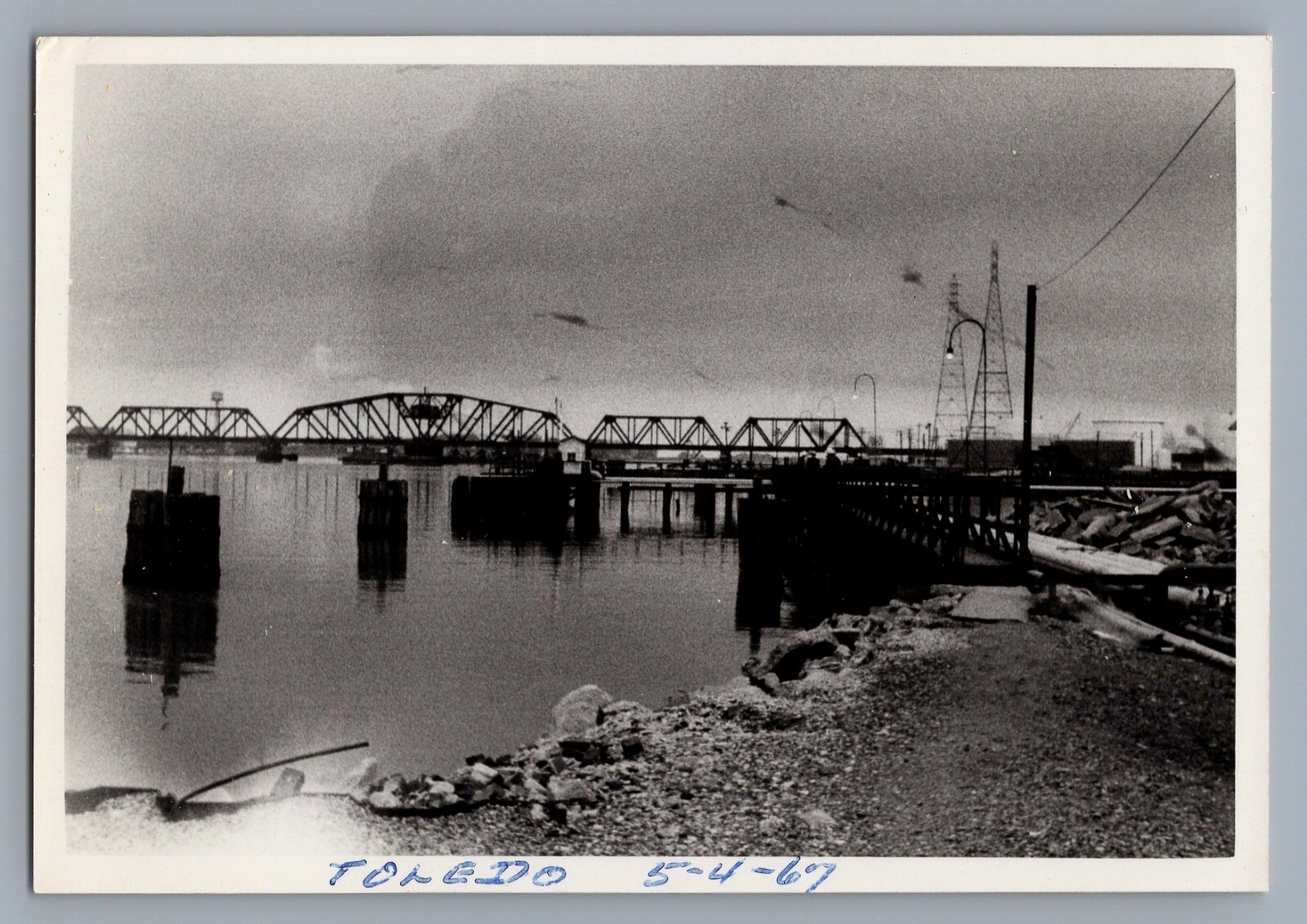 1967 Gulf Oil & Gas Vintage 4.25 x 3" Photo Pipeline Toledo, Ohio   9396
