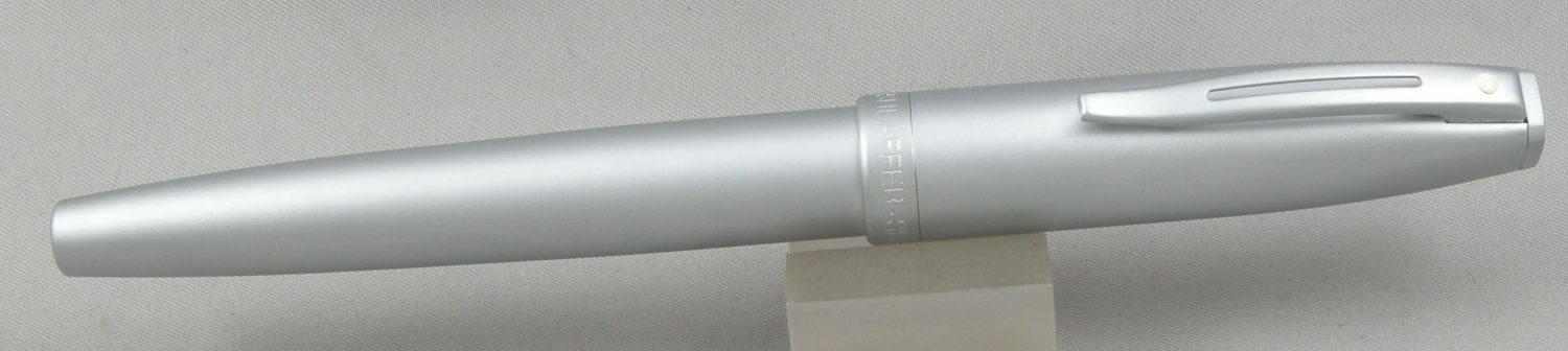 Sheaffer Javelin Silver Metal Fountain Pen - Fine Nib - 2004 MINT New-Old-Stock
