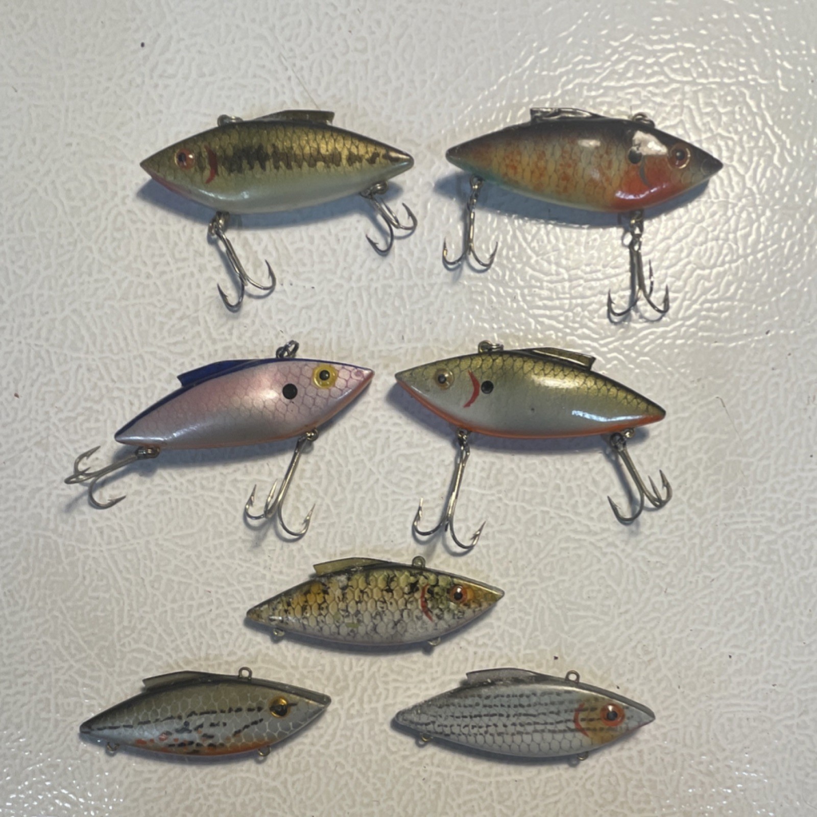 7 Hard Plastic Rattle Trap style Fishing Lures