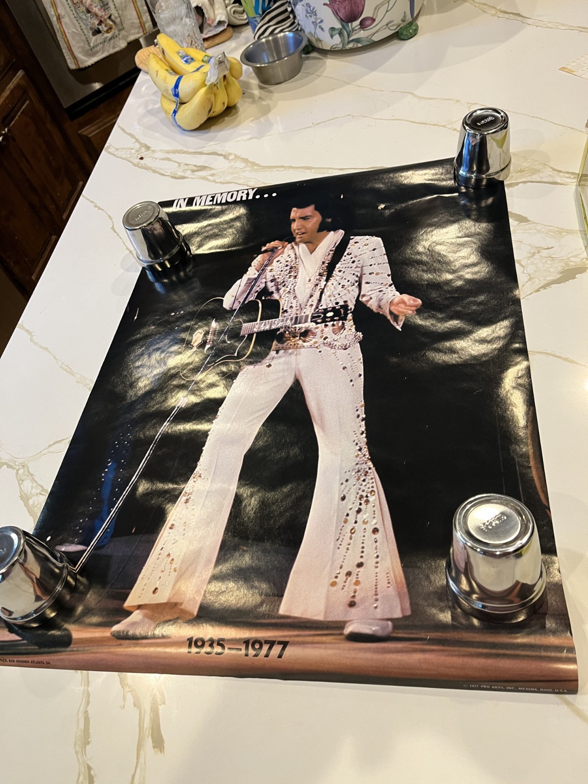 Vintage 1977 Elvis Presley Poster 22x27 in Memory 1935-1977 White Suit