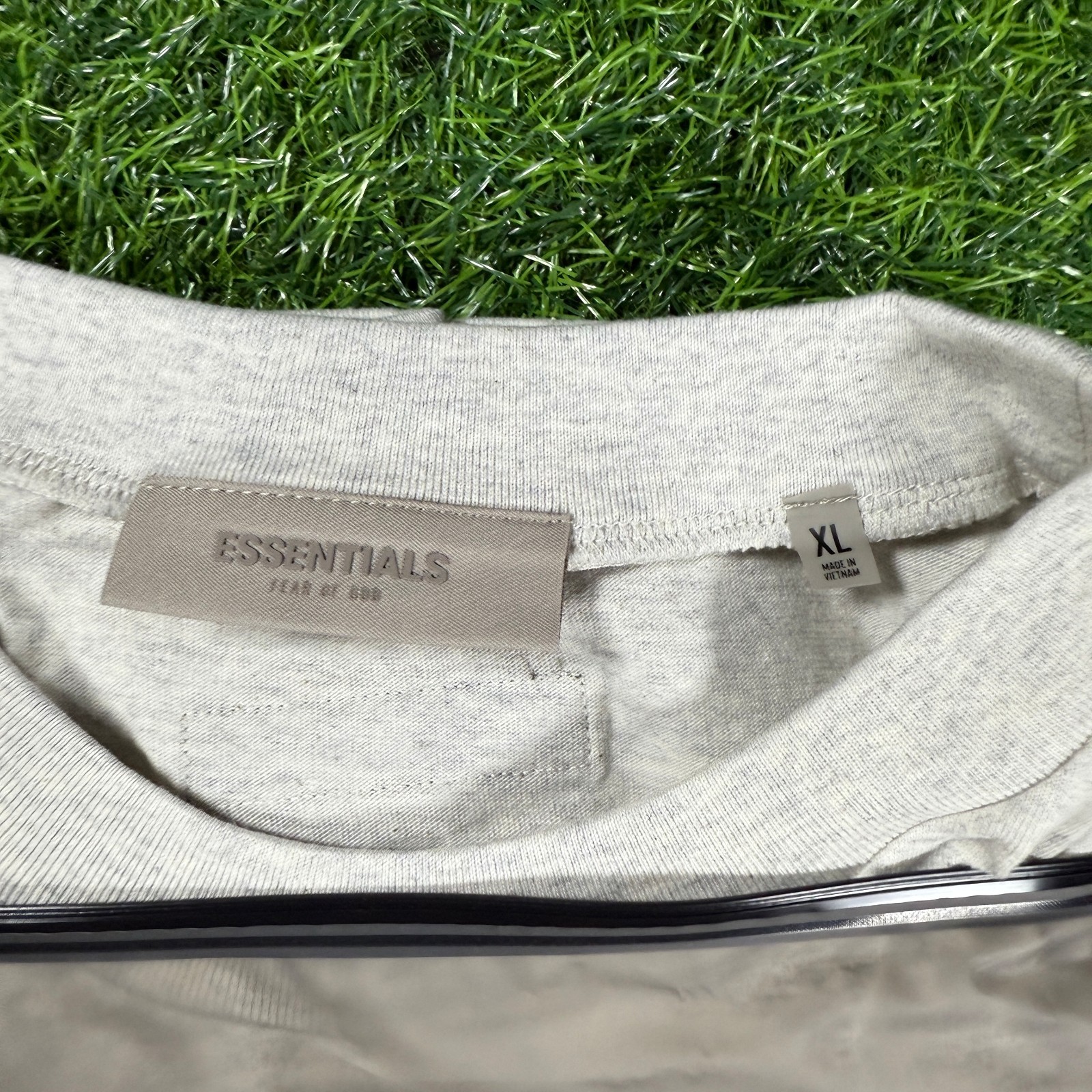 Fear of God Essentials T-Shirt SS22 Light Oatmeal - 100% Authentic (XS-XL)