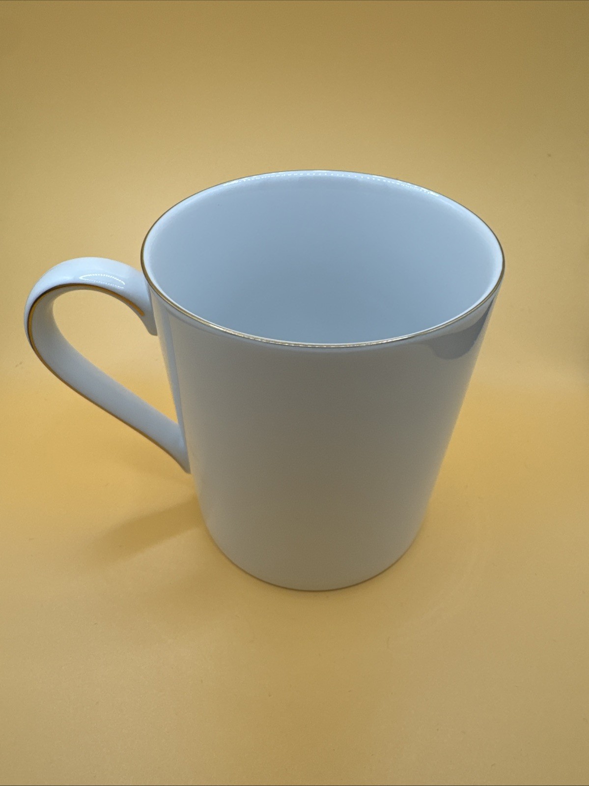 RALPH LAUREN CREST MUG ESTATE CREST BONE CHINA COFFEE CUP