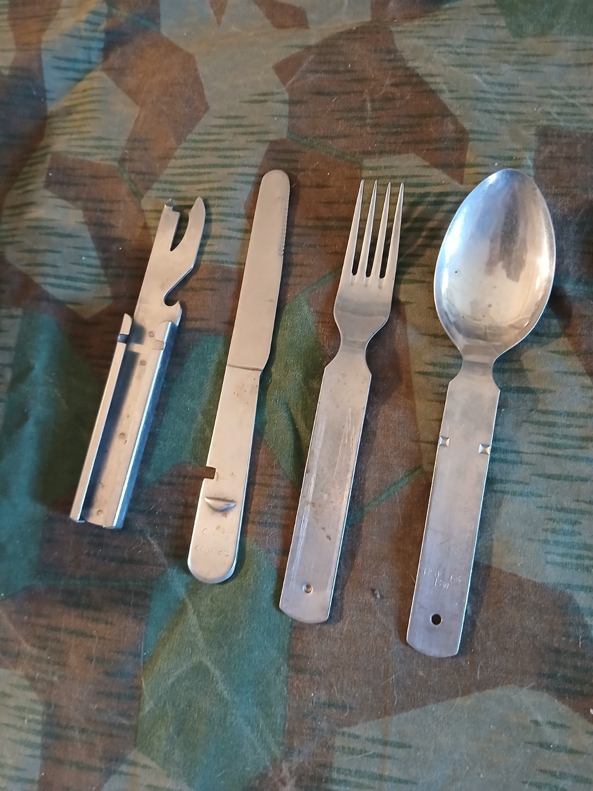 BUND German eating utenzel set , used mixed dates, clean, usable