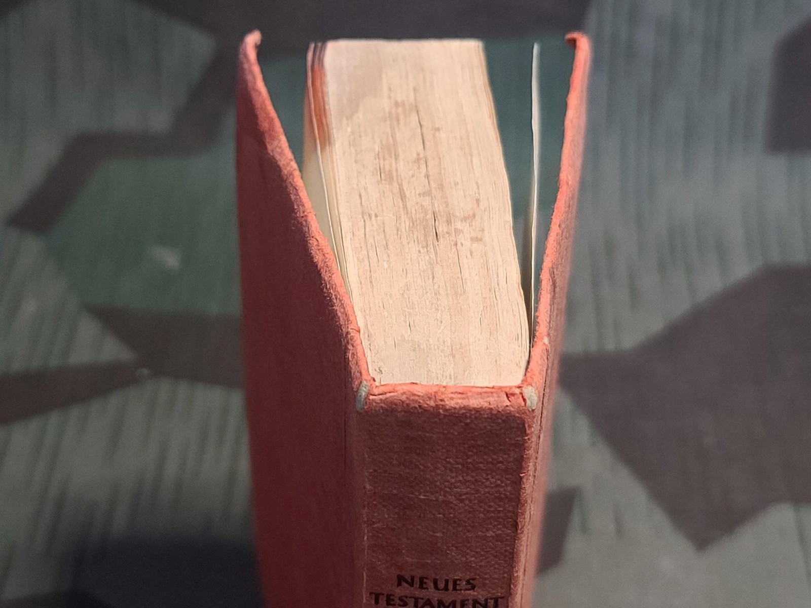 WWII New Testament Bible for German POWs 1942 PW Prisoner of War POW Camp Book