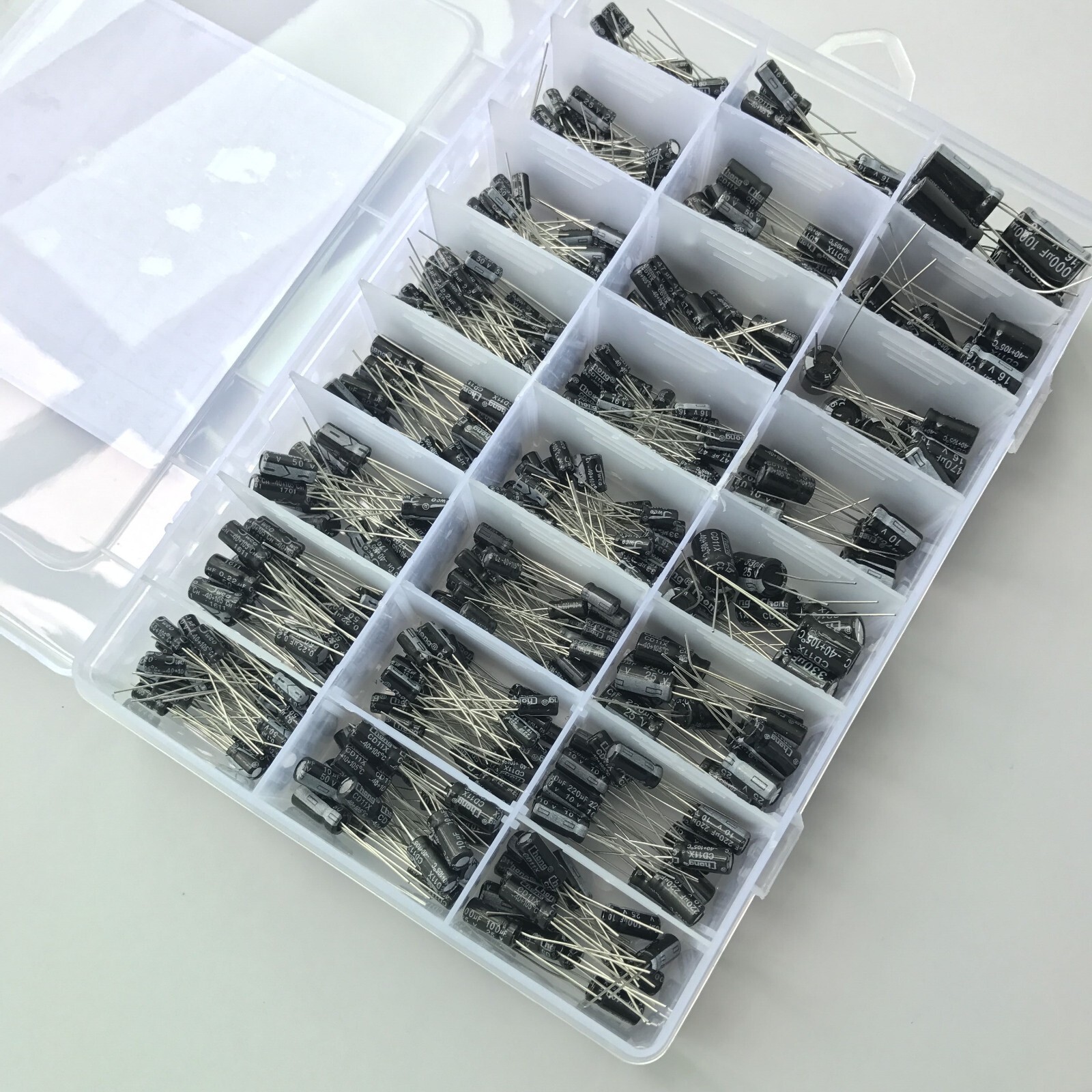 500pc Radial Electrolytic Capacitor Assortment Kit 24 Value 0.1uF-1000uF 10V-50V