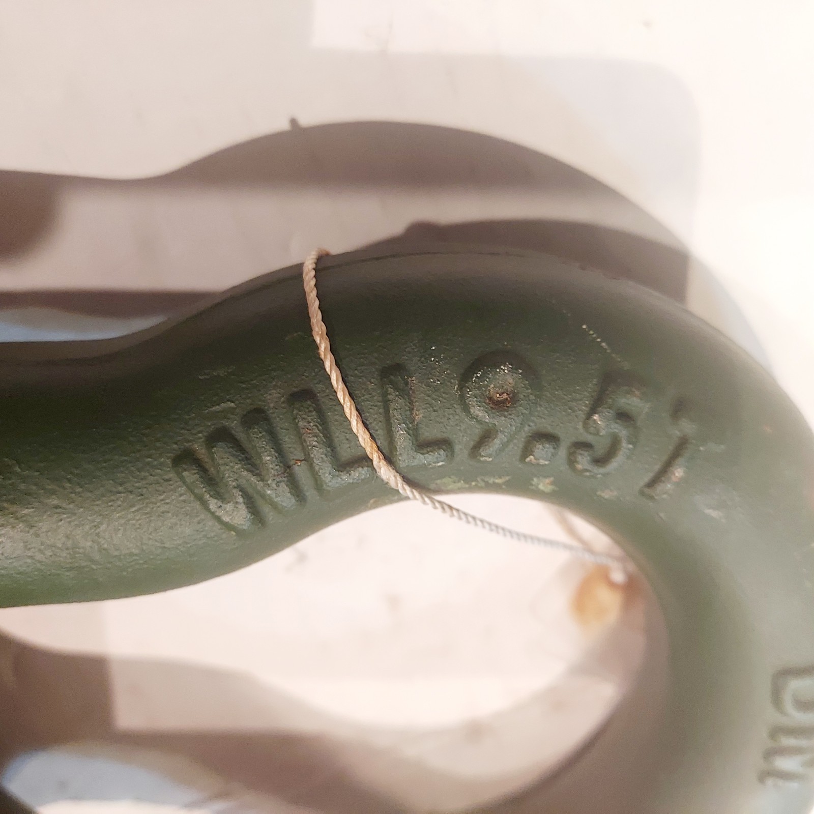 NOS Shackle 9.5T, 1-1/8", 12378642-004, WLL9.5T, 4030-01-391-9599, FMTV