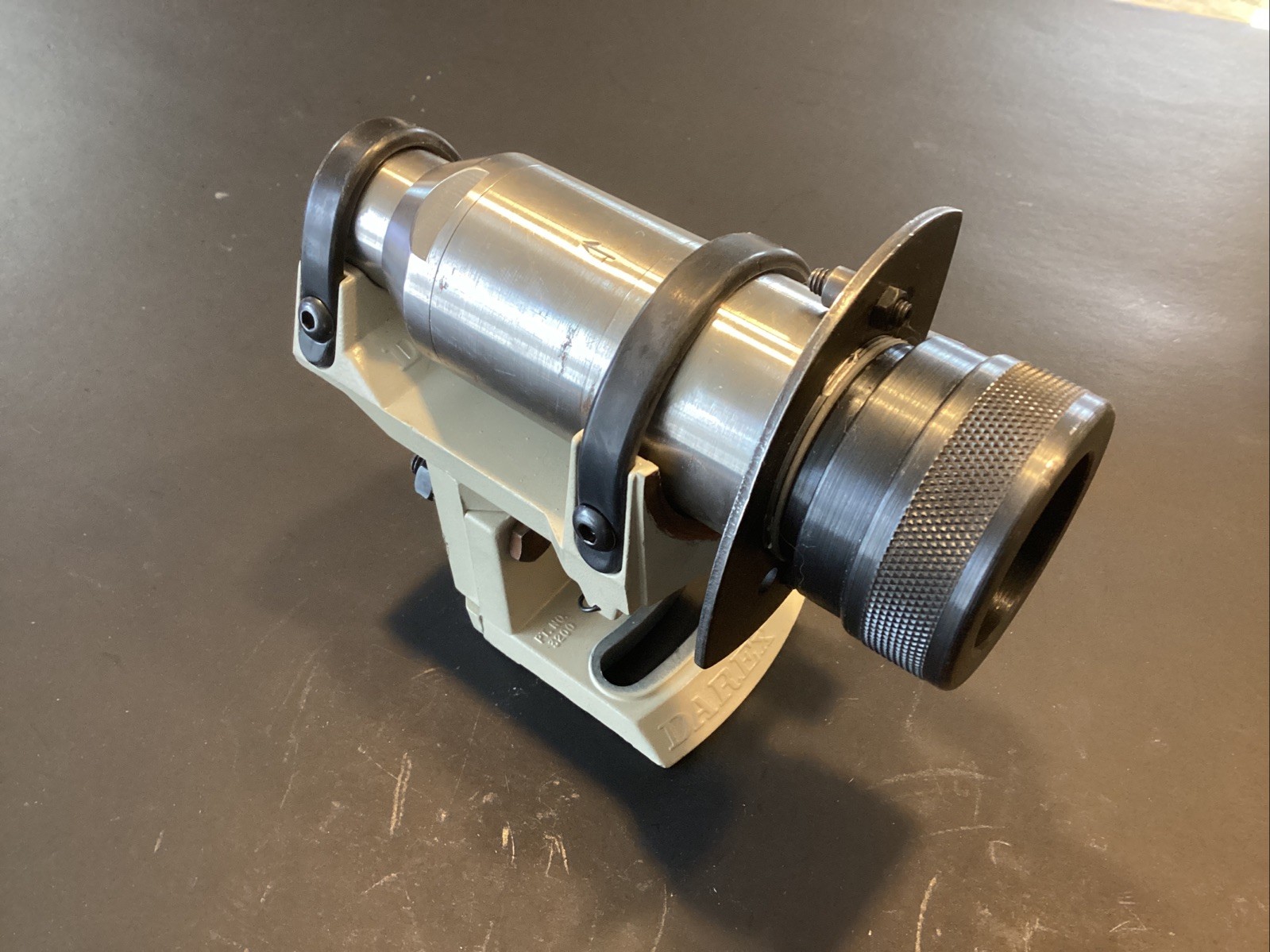 DAREX FIXTURE ATTACHMENT FOR DAREX DRILL GRINDER SHARPENER W/ COLLET LH