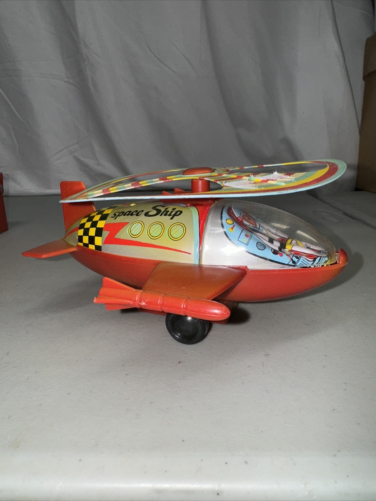 Russ - Yesterday's Favorites - Wind-up Space Ship - 1990s Works
