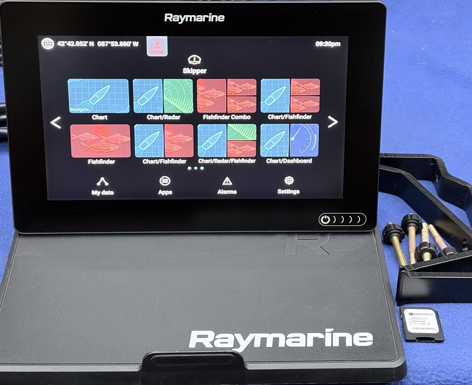 Raymarine Axiom 9 GPS Chartplotter Multifunction Display- Tested & Warranty