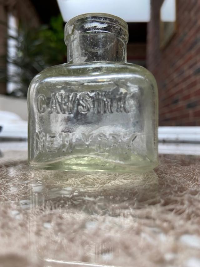 3 antique ink bottlers Caws Ink, Thad Davids & 8 sided sheared lip