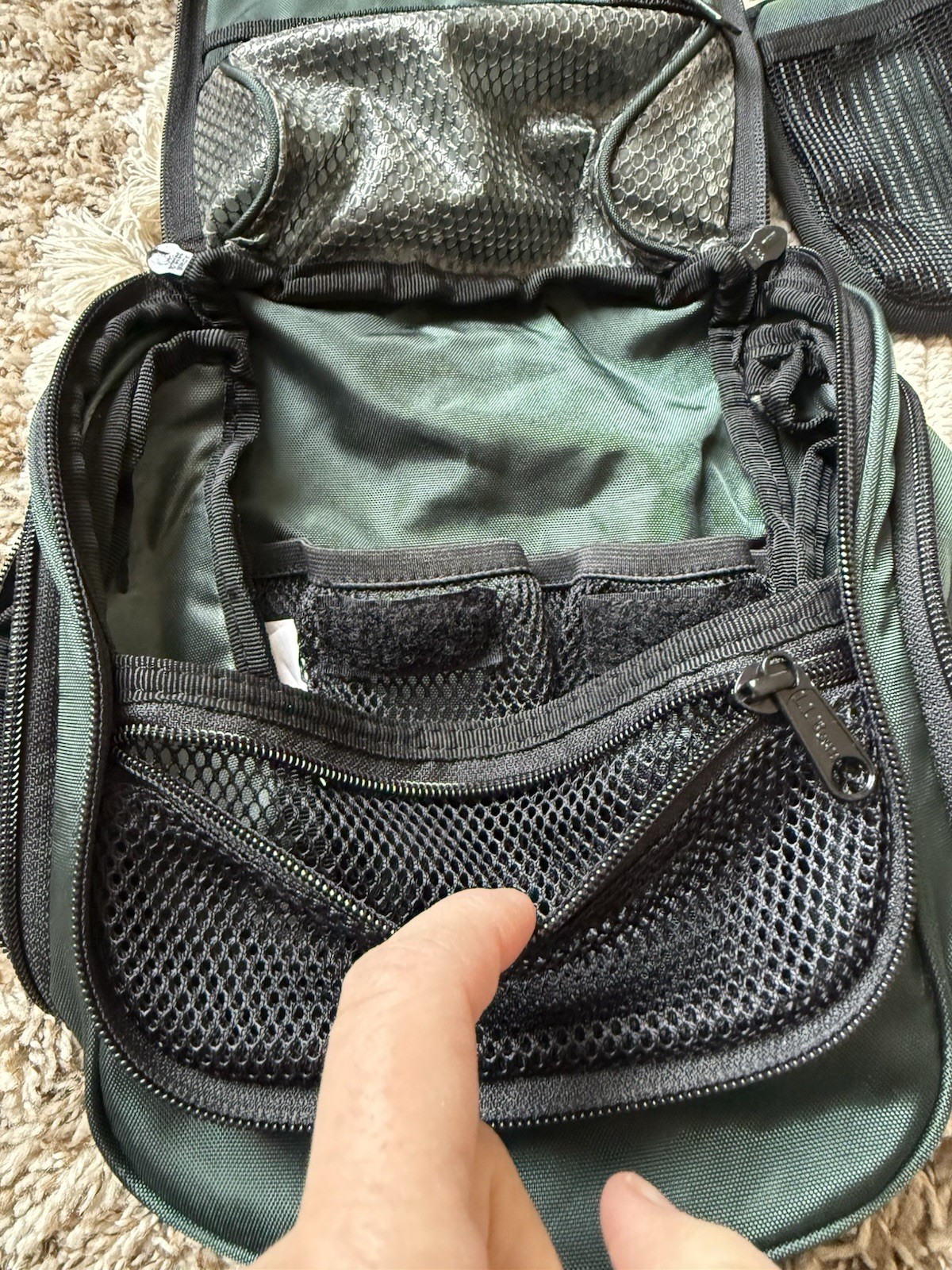 LL Bean Personal Organizer Toiletry Bag Green Nylon Travel Case