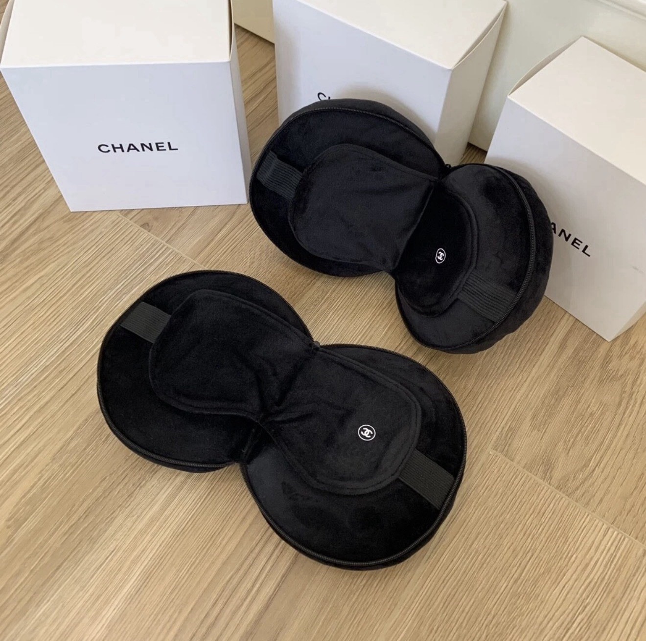 CHANEL BEAUTE Travel Pillow Sleeping Eye Mask Velvet GWP with Box
