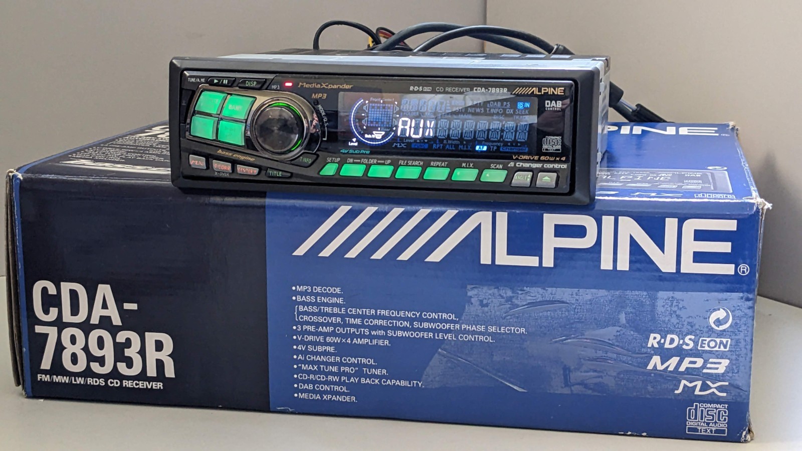 ALPINE CDA-7893R Car CD MP3 Receiver MediaXpander 4 X 60 WATT + BLUETOOTH