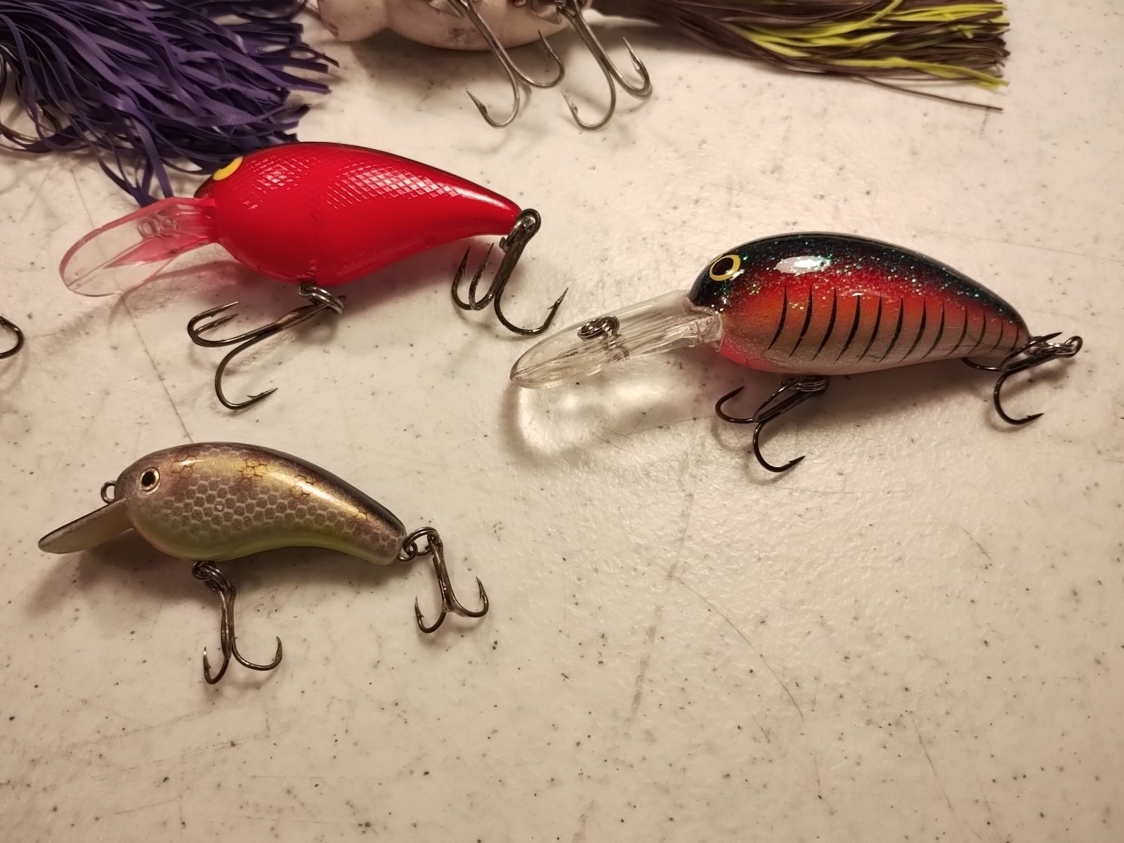 Lot of 9 Hula Popper & Crankbait Fishing Lures