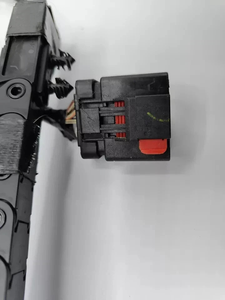 68078884AC OEM MOPAR 2012 Grand Caravan Sliding Door Right Wire Track TESTED