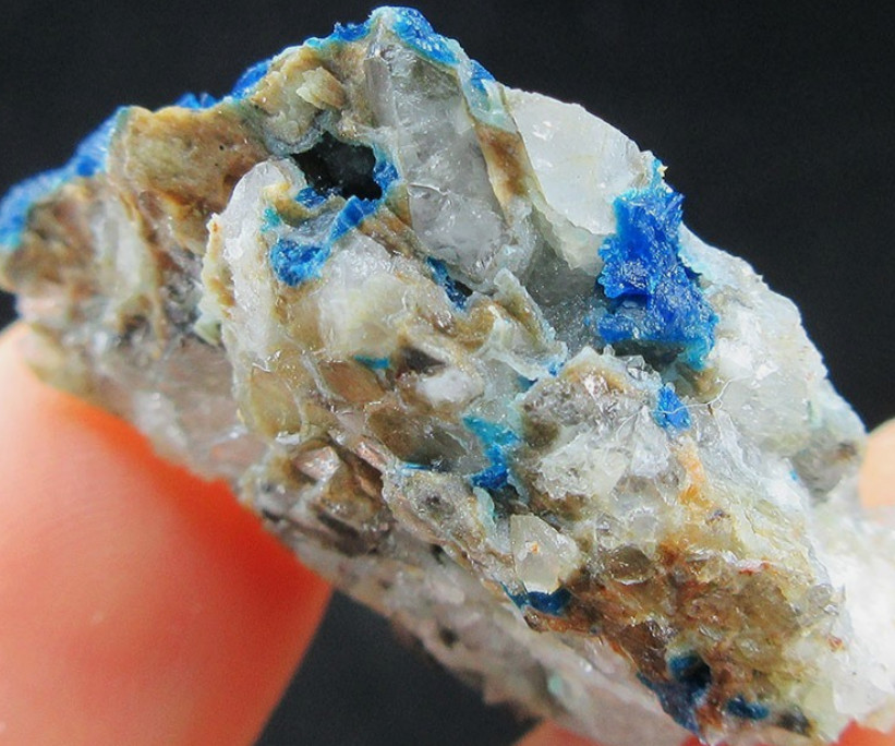 Rare Blue Veszelyite and Hemimorphite on Quartz Dongchuan District Yunnan