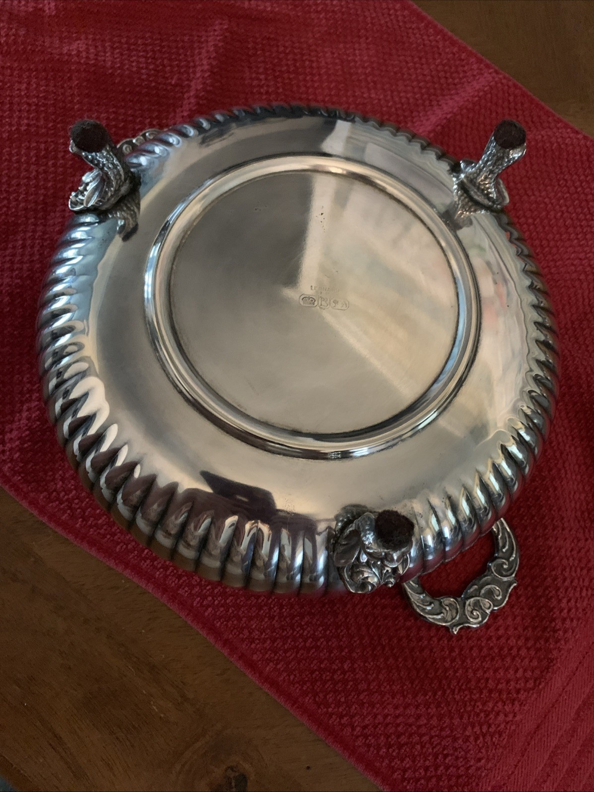 Leonard EP Silver Plated Three Footed Casserole Dish W/handles