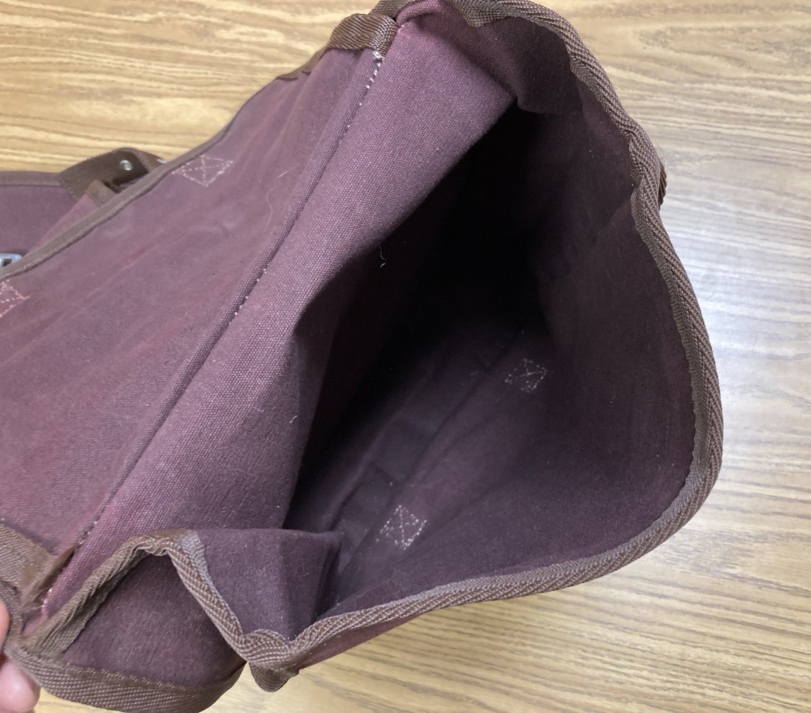 Vintage Tough-1 Saddle Bag Heavy Canvas Buckle Maroon Purple Excellent Condition
