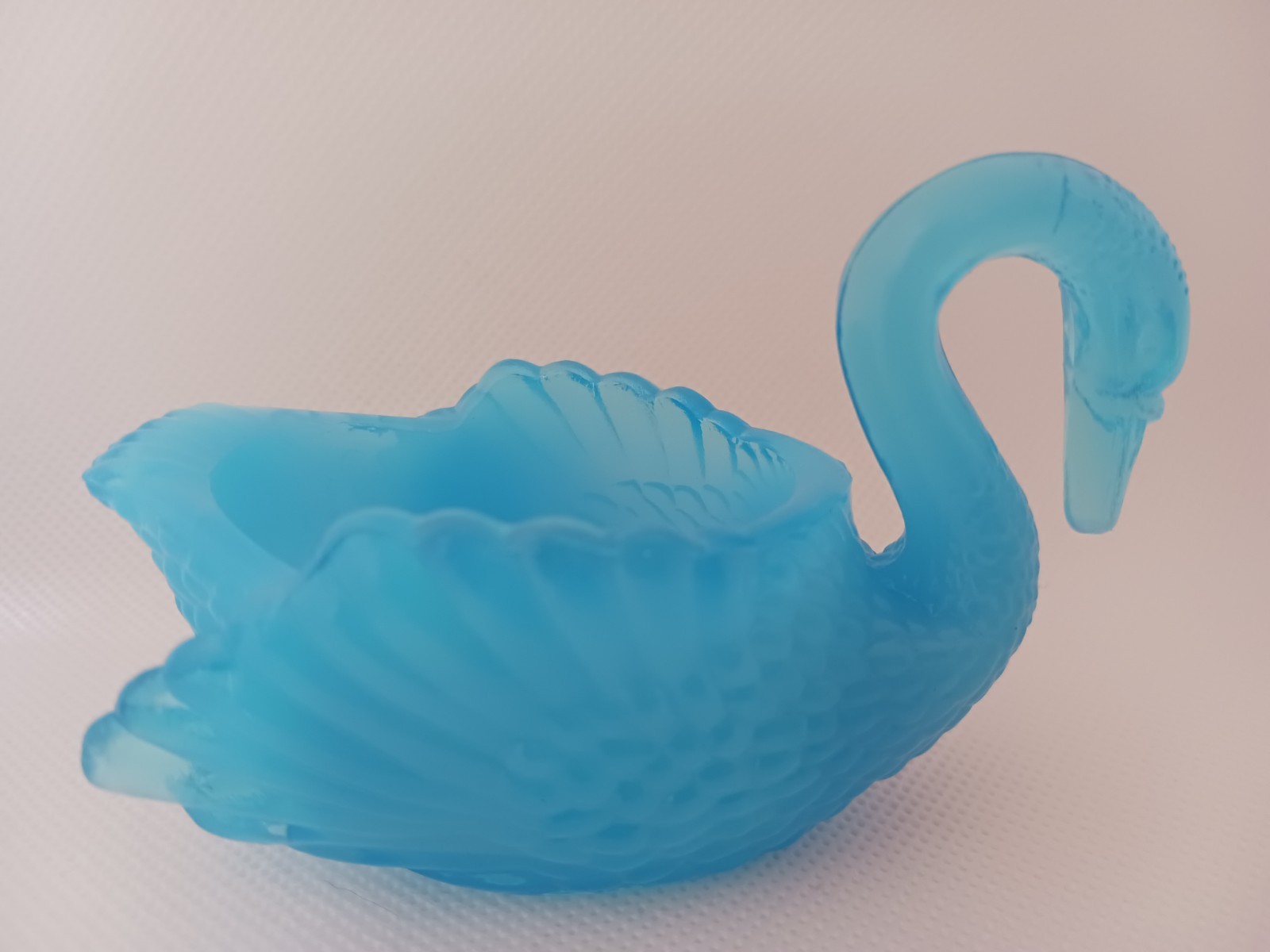 VINTAGE BOYD GLASS TEAL BLUE SWAN OPEN SALT CELLAR DISH (1978-1983)