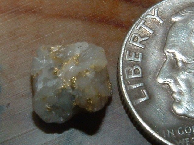 GOLD QUARTZ SPECIMEN .36 GRAM BLUE MTNS OREGON GOLD