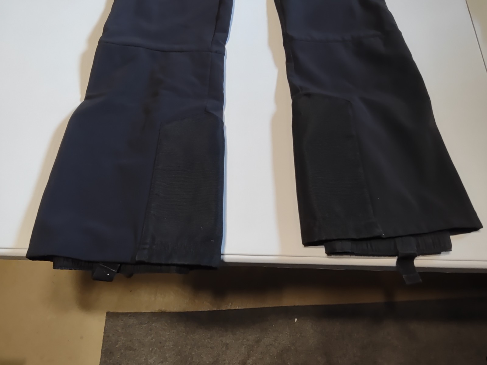 SPYDER - Winner Athletic Softshell Snow Pants - Black - Size 8