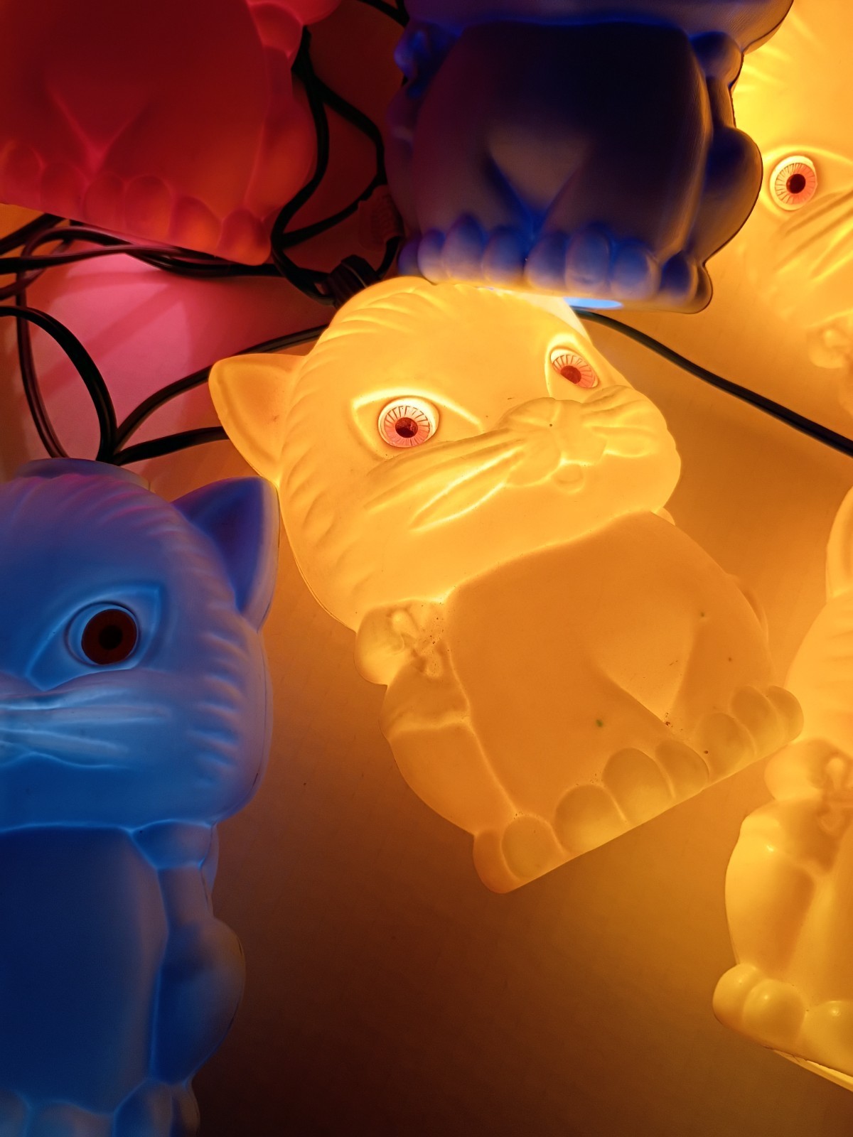 Vtg 60’s Pasta CAT Blow Mold 13pc String Lights RV Camper Patio Tiki Parti Lites