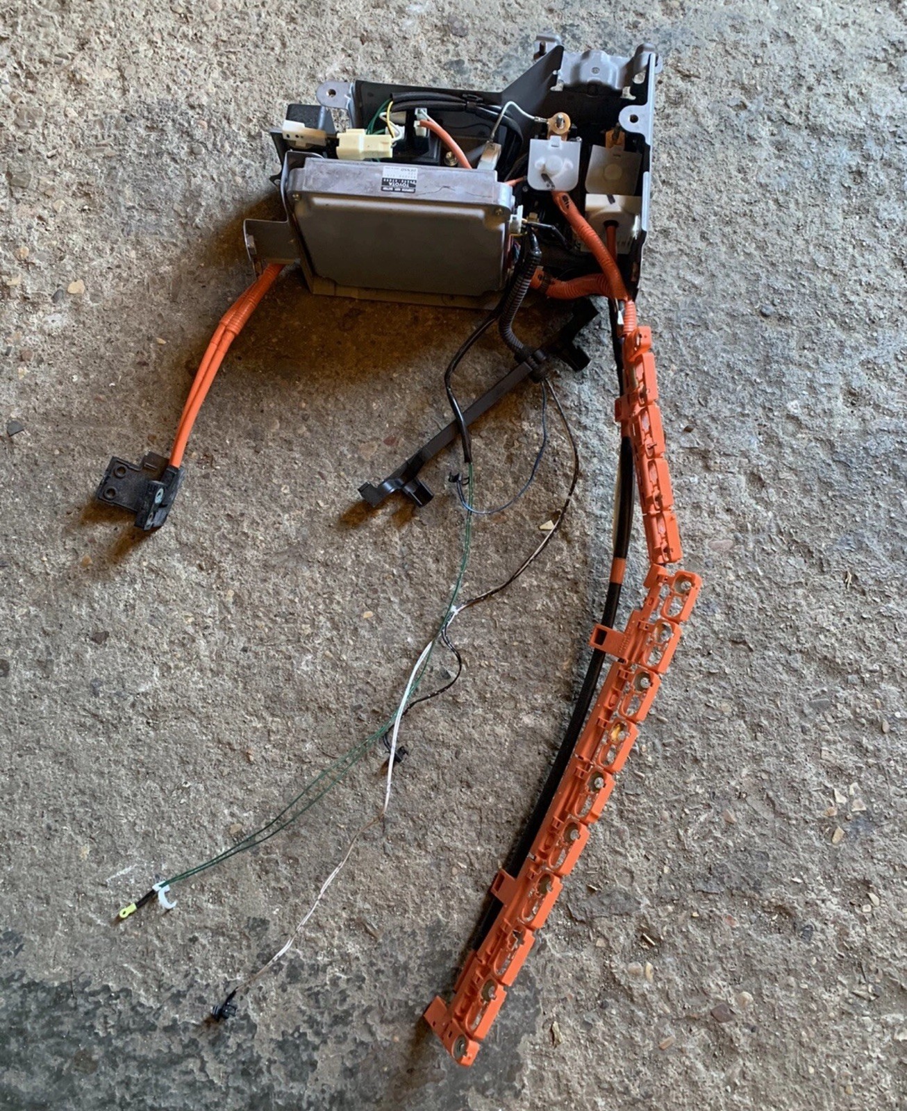 toyota Prius Hybrid 2004-2009 Battery Voltage Sensor w harness 89890-47090 kit