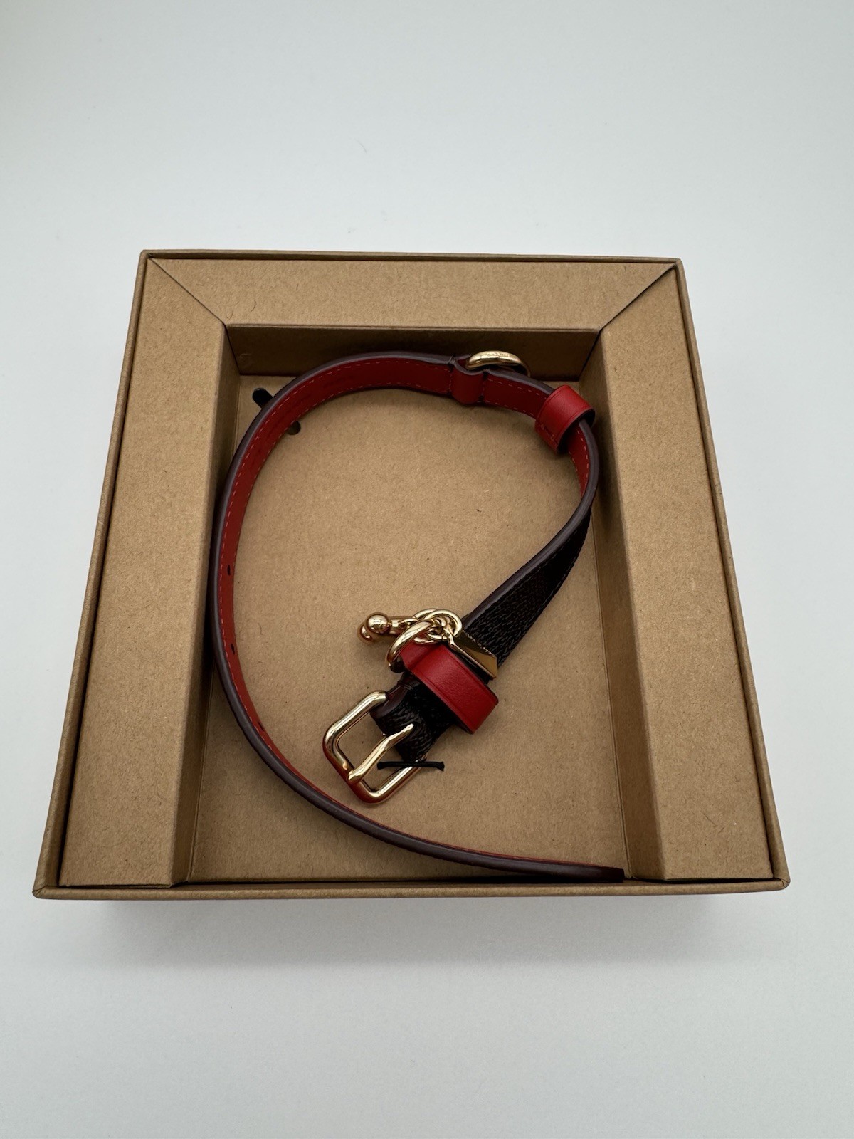 NIB Coach Signature Pet Collar Walnut Bold Red Black Charm Small 9.8”-13.8”