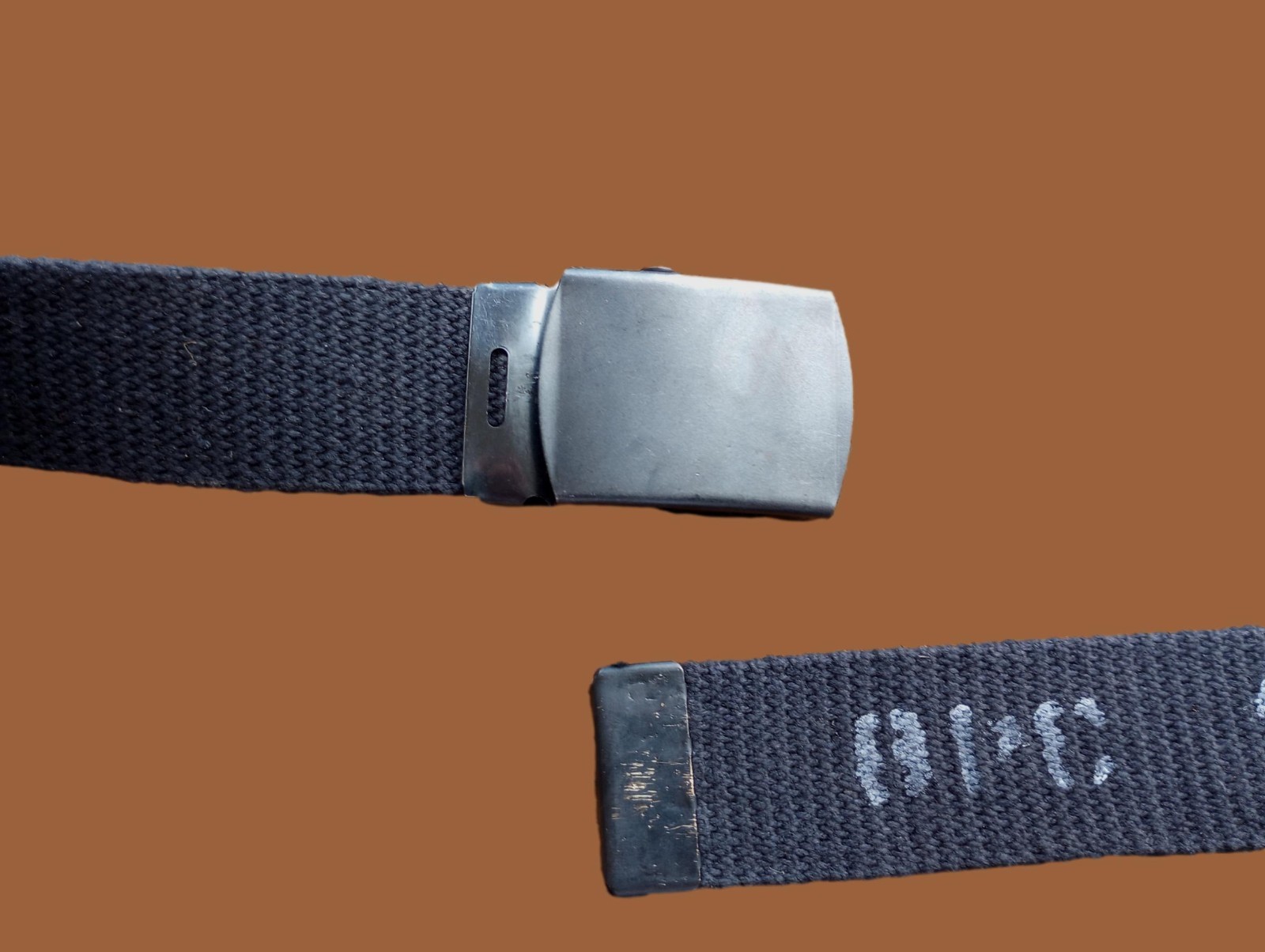 VINTAGE U.S MILITARY NAVY ISSUE BLACK WEB BELT WITH BLACK ROLLER BUCKLE US MADE