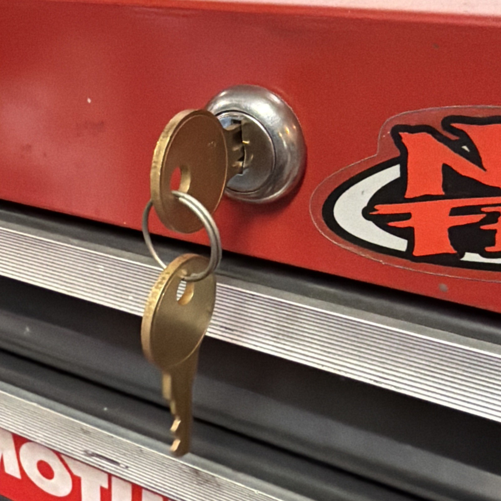 Craftsman DEEP Mid Middle Intermediate Riser Tool Box Chest 3 Drawer Red 65766