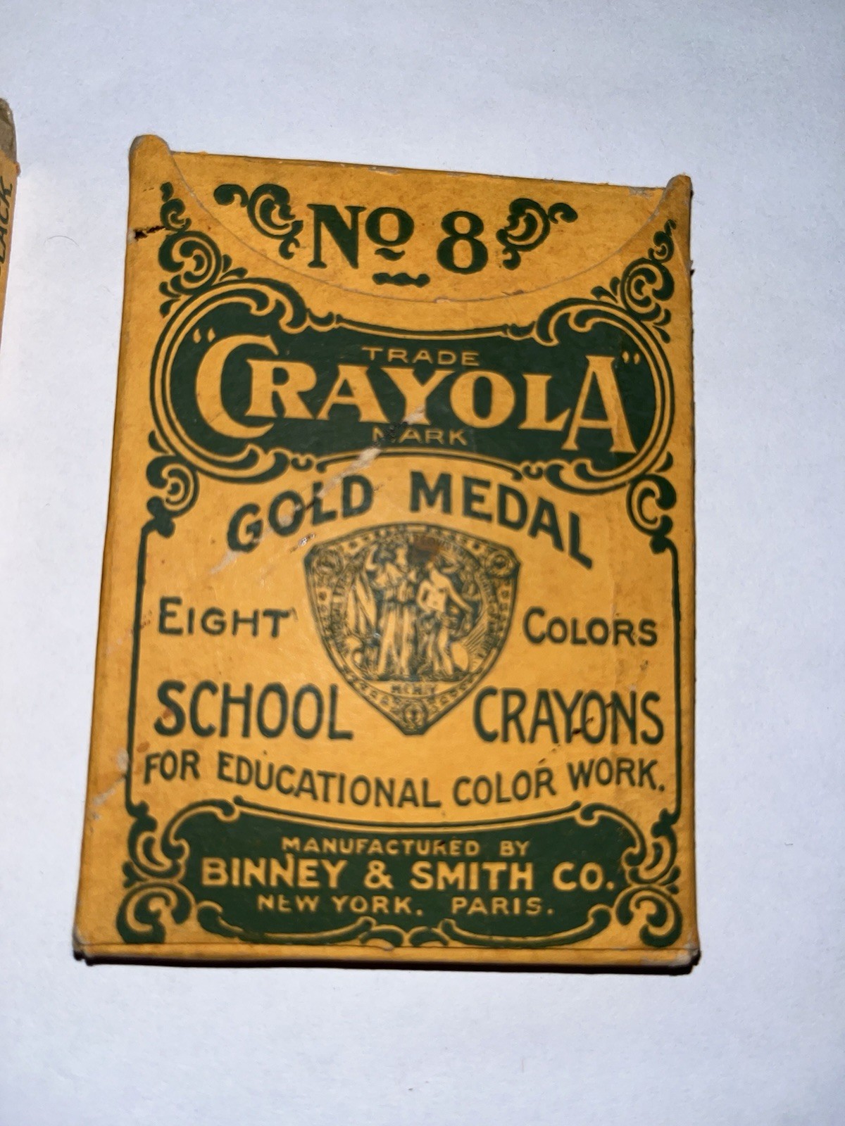VTG Crayola No. 8 Box & Crayons Lot-(Early 1900s??)Gold Medal-Binney&Smith-RARE!